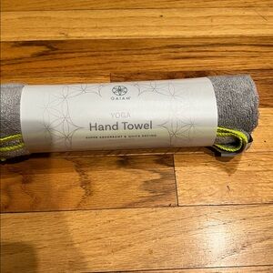 GAIAM Yoga Hand Towel NWT